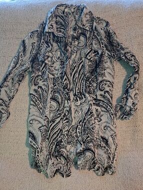 Cache Black and White Paisley Button-Up Top